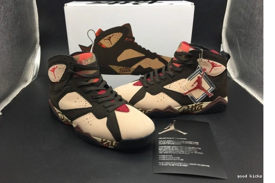 Shimmer Patta 7 Retro  Jordan AT3375-200 AT3375-200 0325